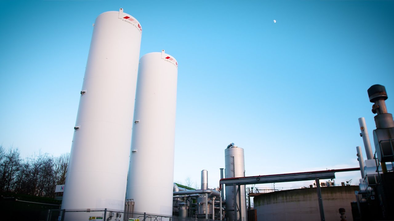 A battery powered by air could help make green energy more efficient