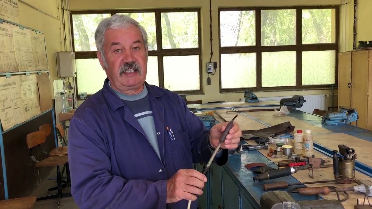 Forraszt&aacute;s 1