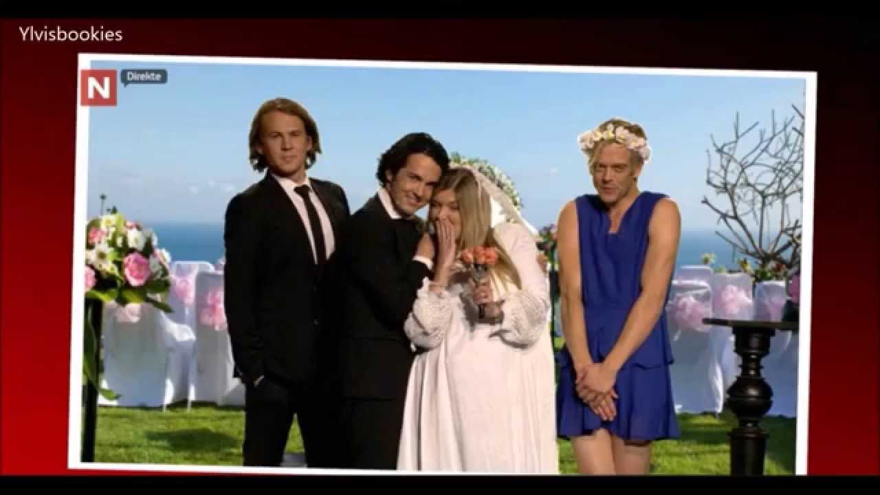 Ylvis - End of show, last prank, wedding photo,pants pulled down - IKMY 21.10.2014 (ENGLISH SUBS)