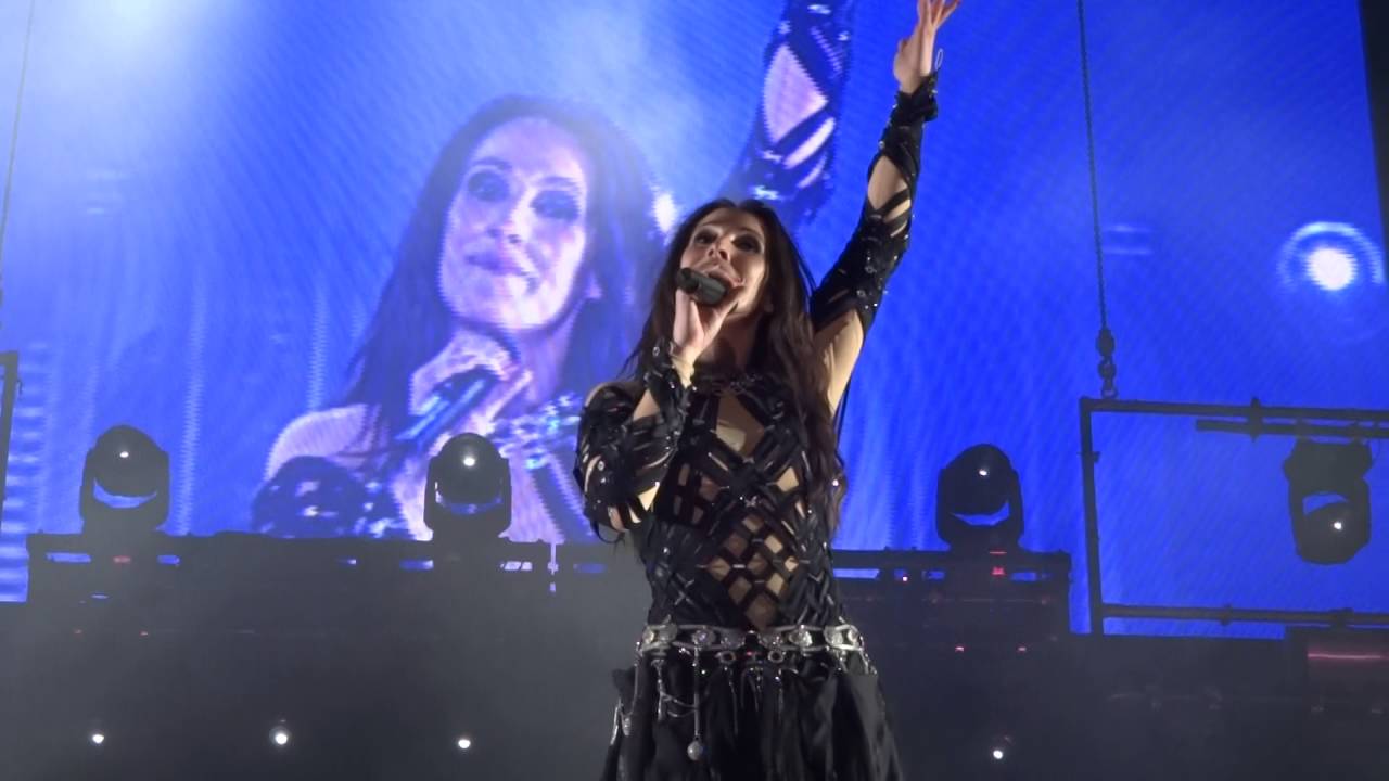 Malú - Presentación Banda + Toda - Barcelona