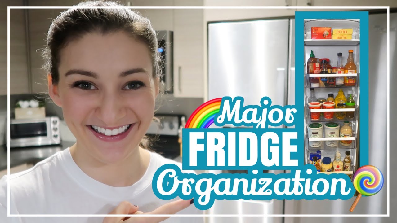 SMALL REFRIGERATOR ORGANIZATION IDEAS // How to Organize Your Fridge Like a Pro + Quick Fridge Clean
