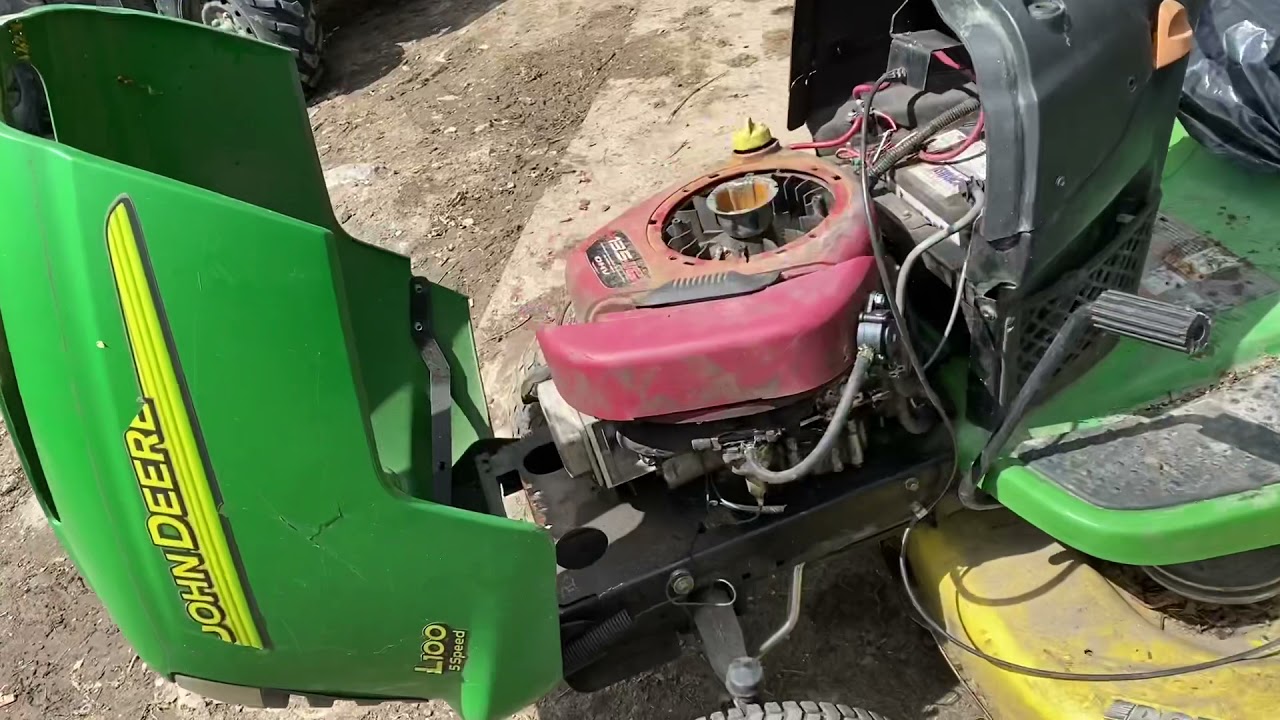 How to hook up￼ vacuum fuel pump on a engine that does have one for a lawn Tractor￼￼