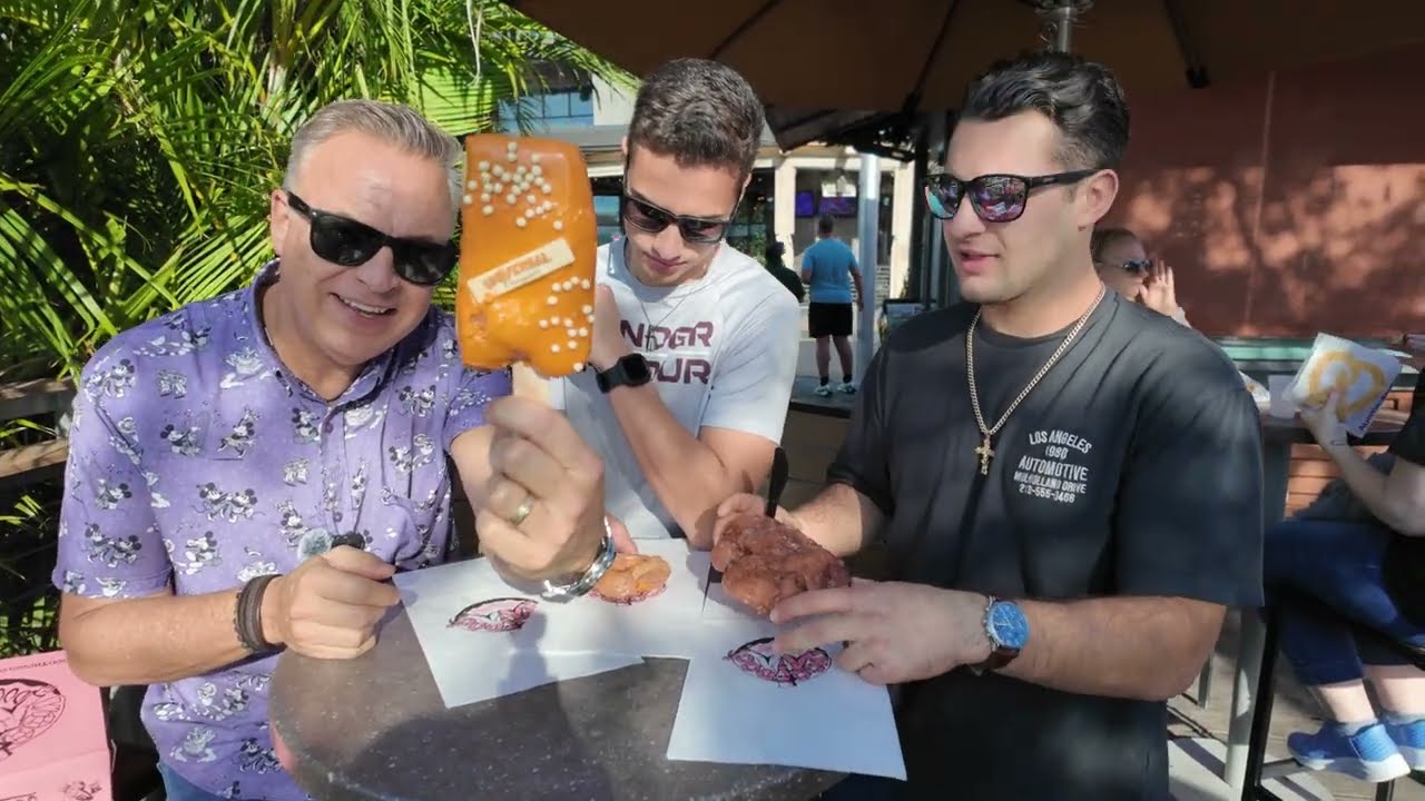 Voodoo Donuts at Universal CityWalk Orlando | Reviewed drinks at Universal.