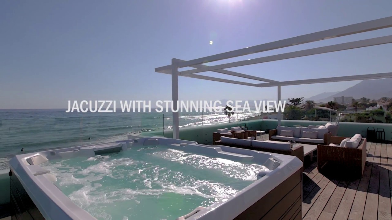 Luxury frontline beach house Marbella