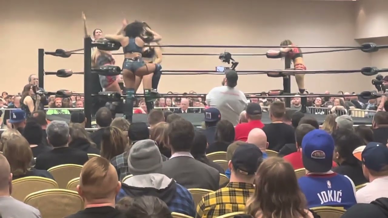 Shawna Reed and Arie Alexander vs Allysin Kay and Marti Belle (The Hex)