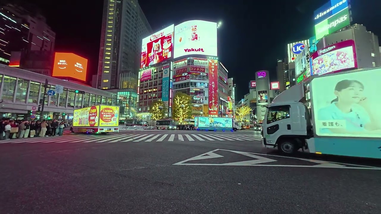 The World's Busiest Crossing: Shibuya Scramble. 4K City Ambience