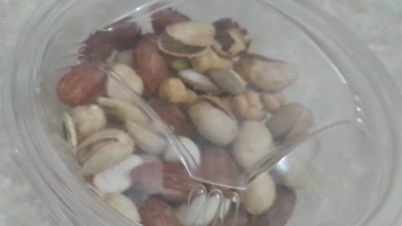 #Buying cereals from the shop #Asia #chef's lifestyle #cooking #food #feeling the  breeze.
