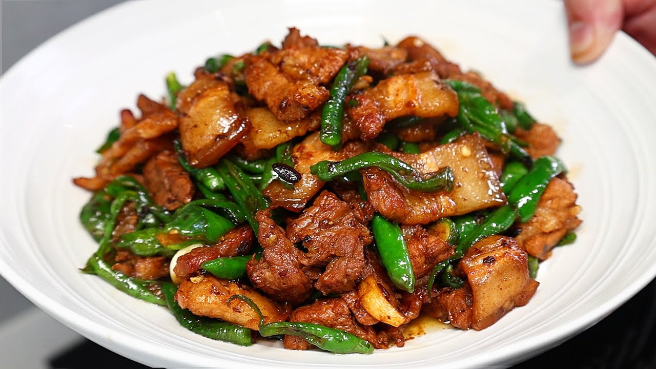 一道很好吃的辣椒炒肉，简单又下饭！