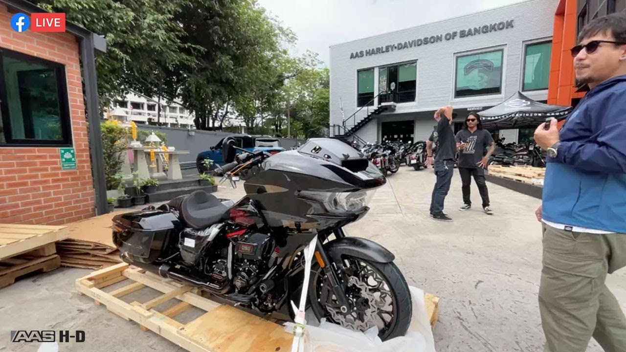 Unbox มาแล้ว!!!!!  ขั้นสุด!! CVO Road Glide ST #ฮาเล่ย์เดวิดสัน #aasharleydavidson