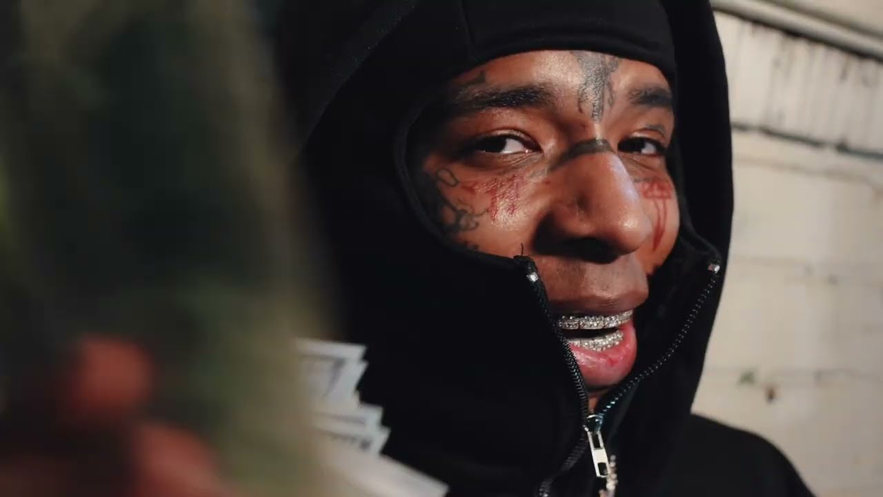 XO Murkie - Skram (Official video) 