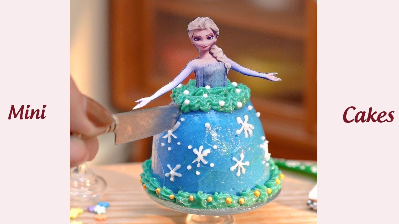 Beautiful Miniature Princess Cake 