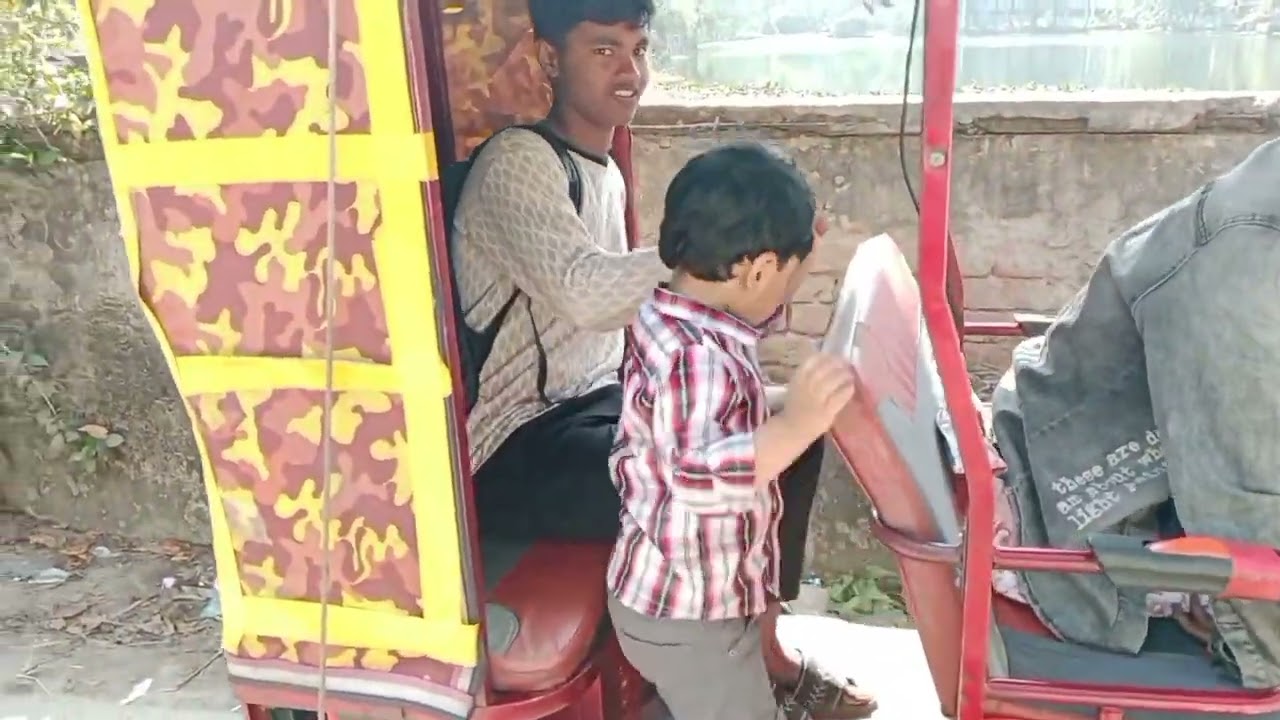 হঠাৎ মাদারীপুর আধুনিক চক্ষু হাসপাতালে কেনো যেতে হলো 