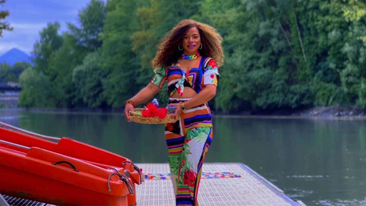 ( Nouveauté clip gasy 2023 )  Boana beng & Sylvia Rivelo - Tsisy mahavita-  tegna