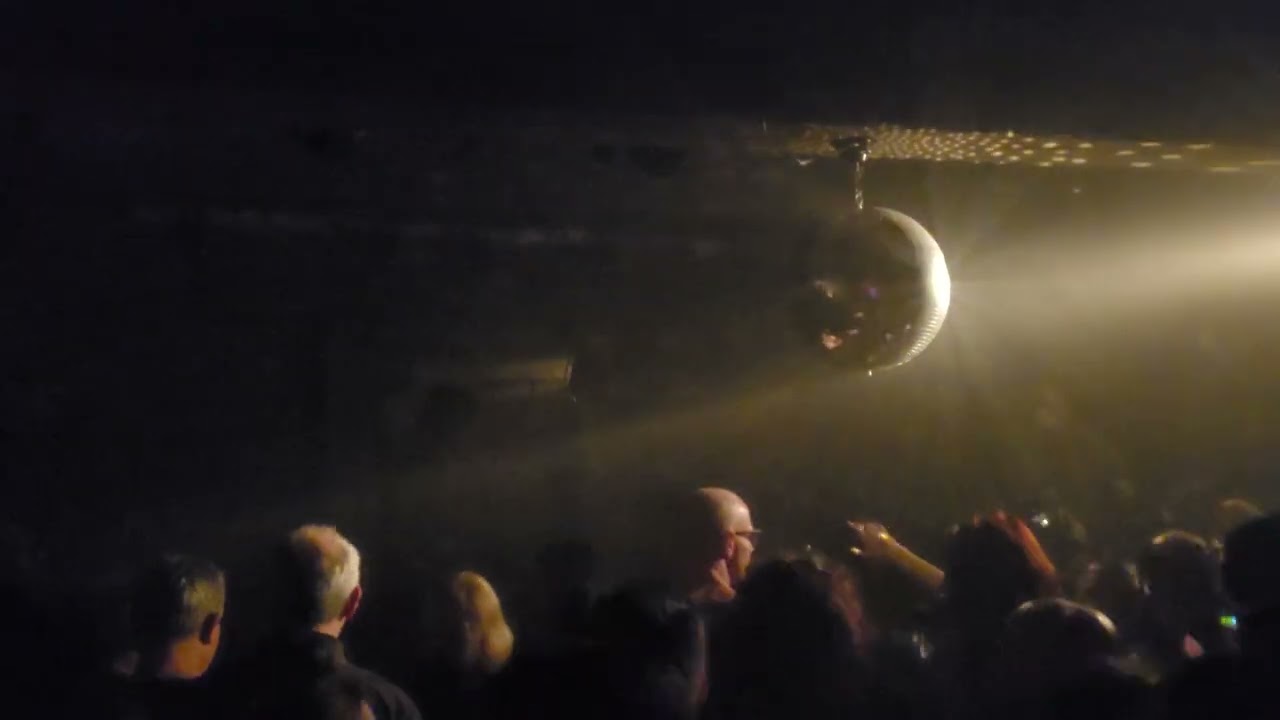 Izzy and the Black Trees - 07/02/2026 - Kick Out the Damned - Klub RE, Kraków