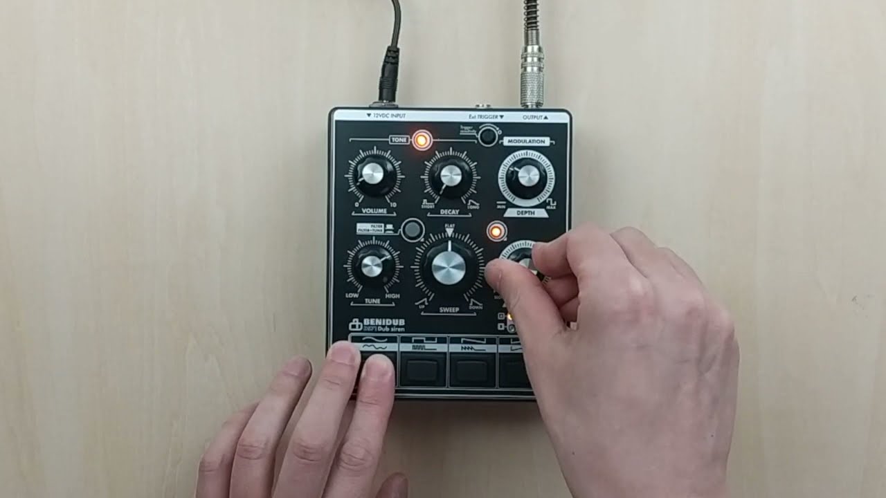 BeniDub DS71 Dub Siren Sound Demo No Talking