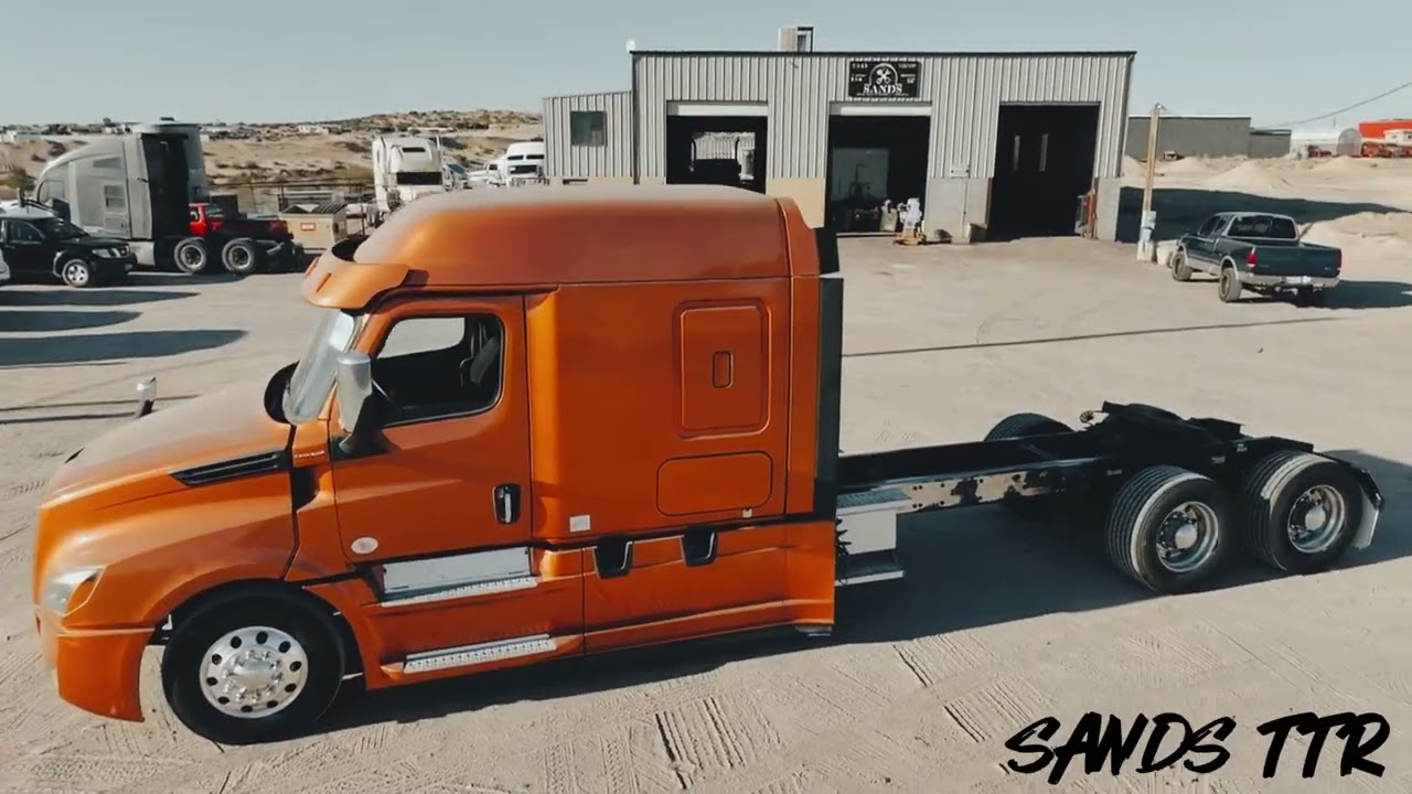 2021 Freightliner Cascadia 5 Foot Stretch !!!!!! CRAZY LONG!!! Custom Rigs