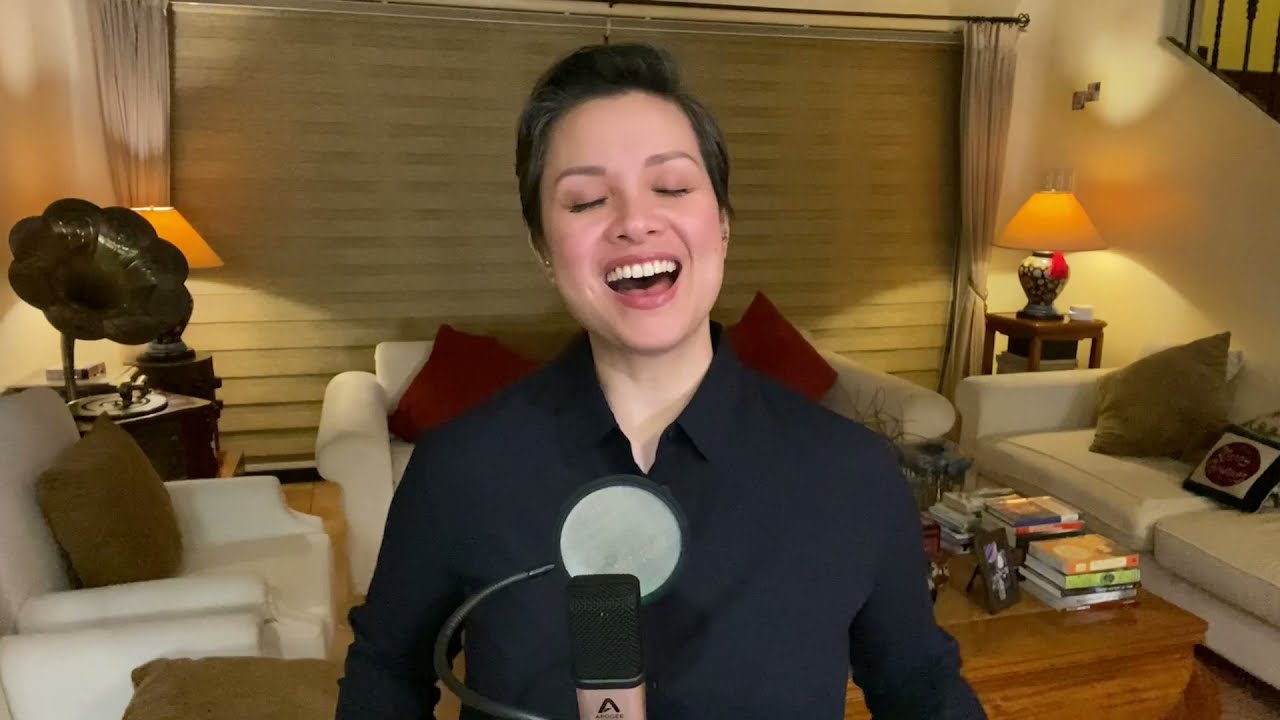 “SOMEWHERE OVER THE RAINBOW” by Lea Salonga | The Concert Series | RX931