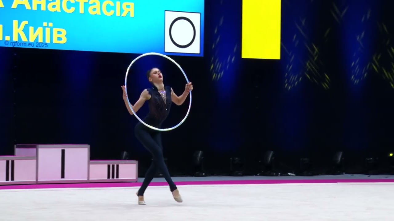 Рясна Анастасія 2010 обруч