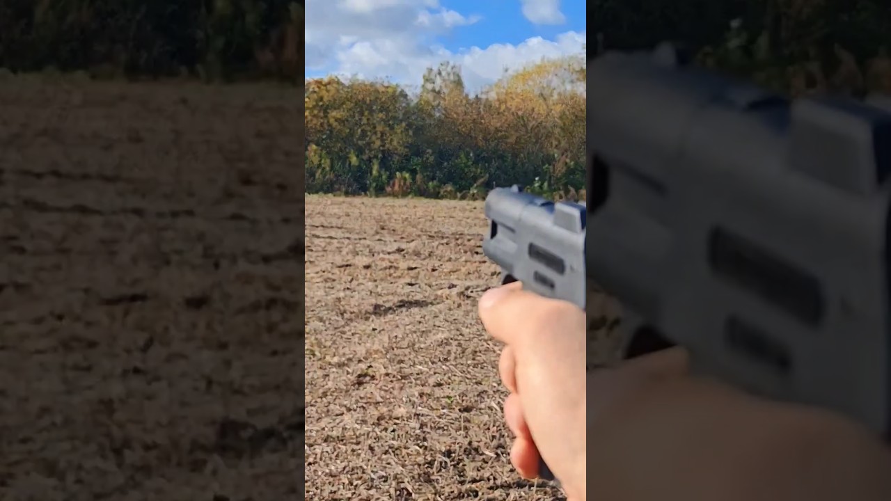 СТРЕЛЯЮ😱 В КУСТАХ СИДИТ ОН#wot #metaldetecting #metaldetector #support #коп