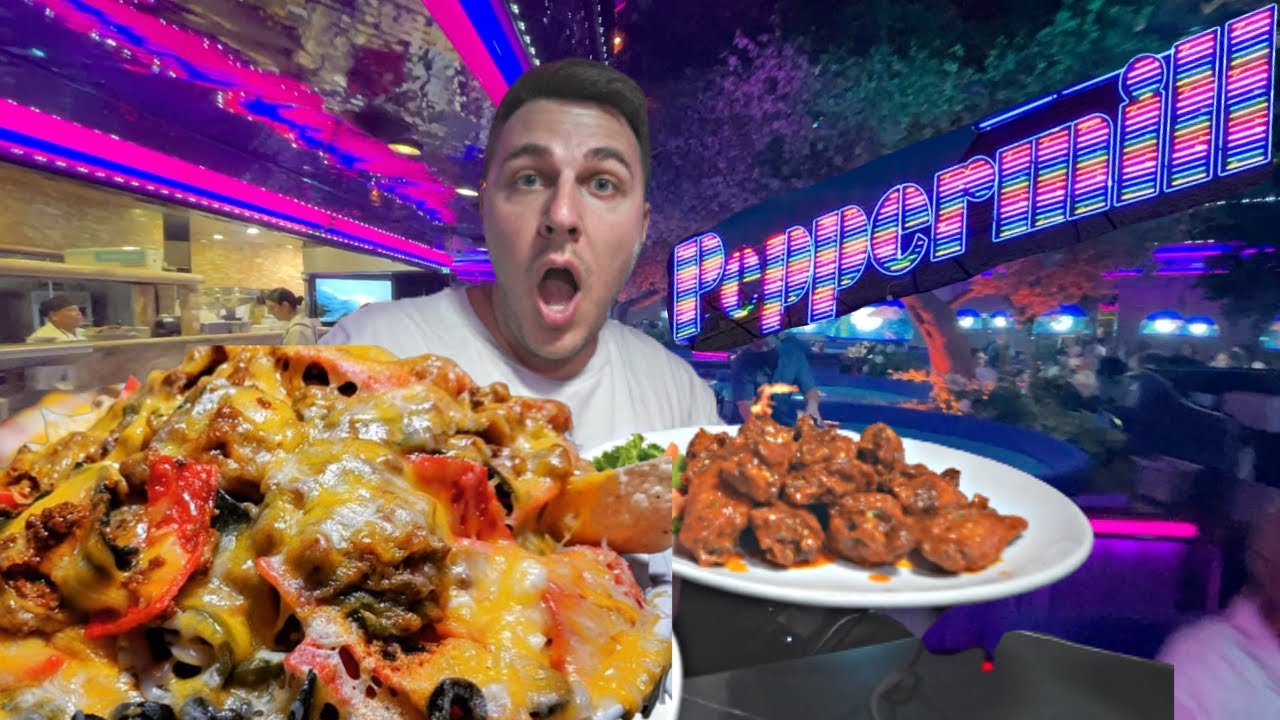 Классическая закусочная Лас-Вегаса Peppermill — обязательное для посещения место на Лас-Вегас-Стрип!