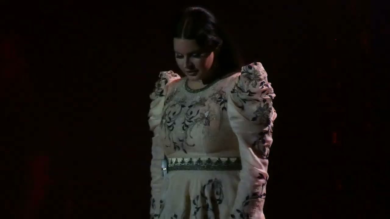 Lana Del Rey - Cherry - Live at The Pavilion at Star Lake in Burgettstown, PA (Pittsburgh) 10/3/23
