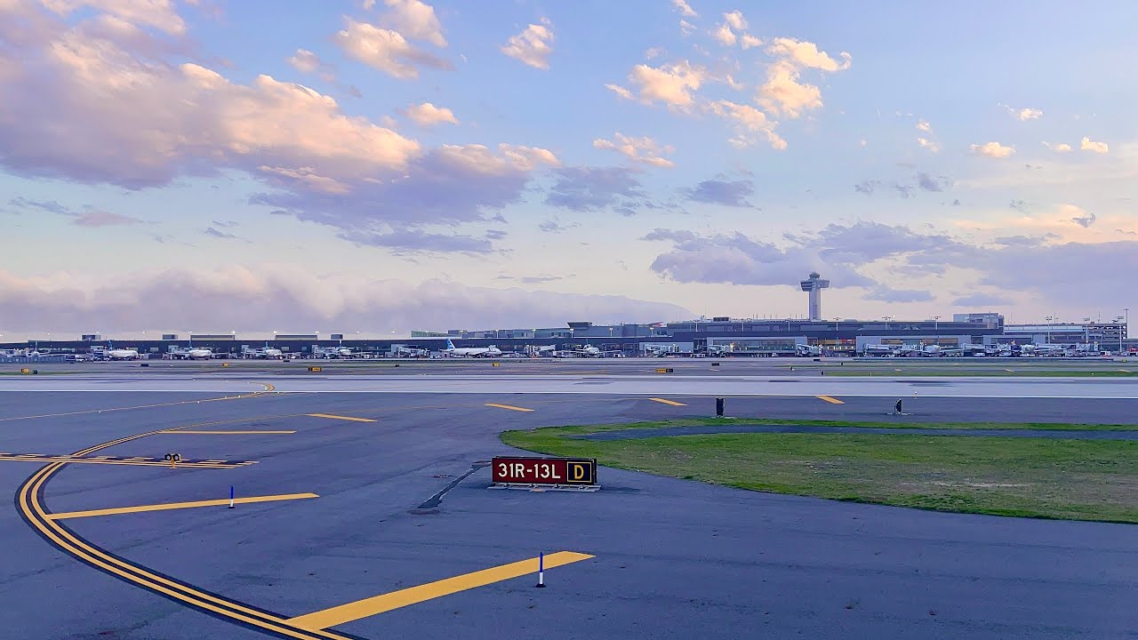 SUNSET Takeoff from JFK Airport: Original Sound (4K)