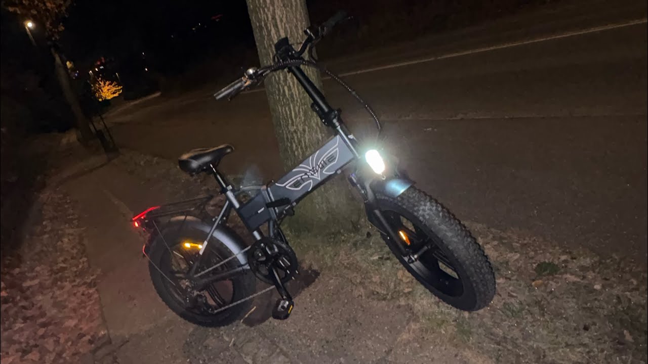 Just a chill ride on my new e-bike 