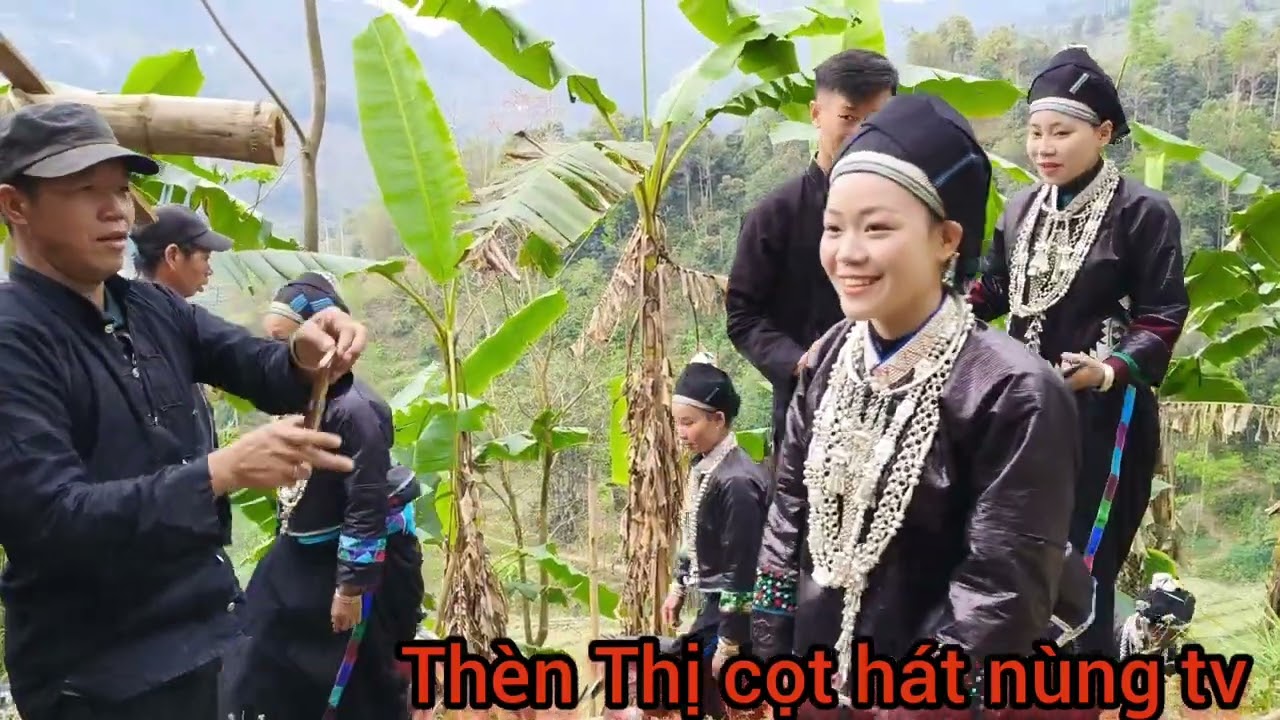 hát nùng cảnh đám cưới