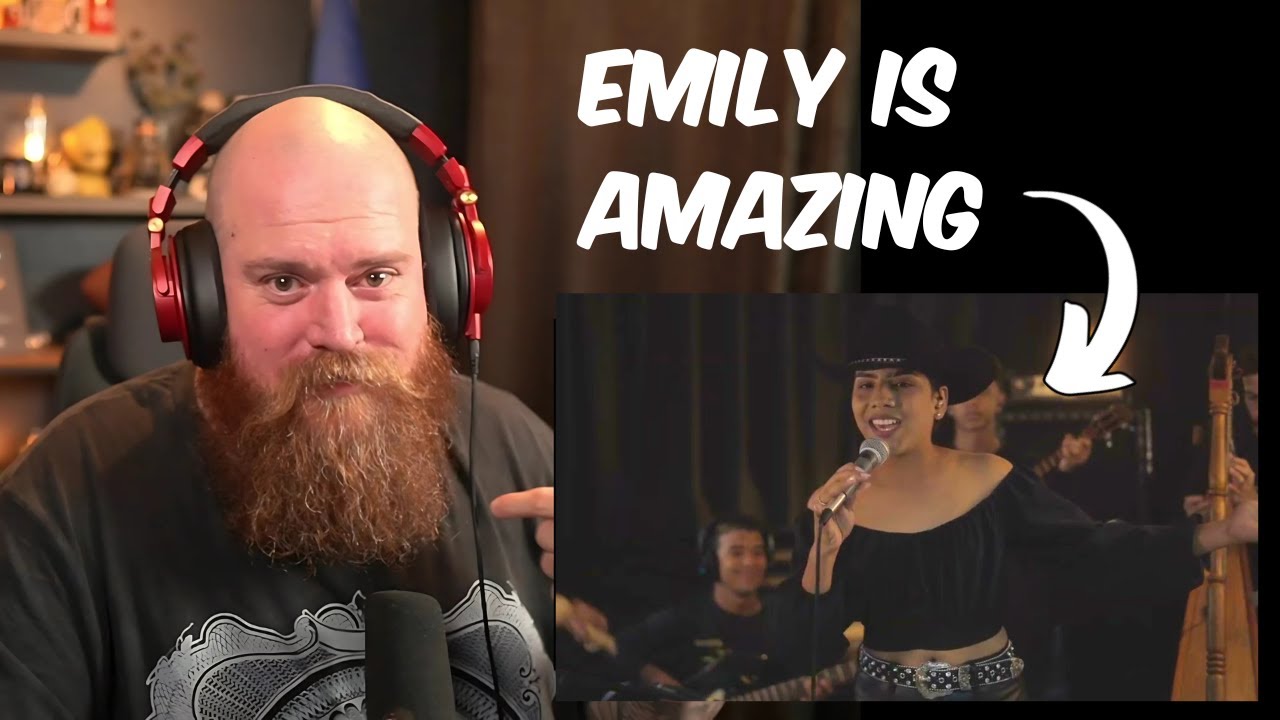 She’s Incredible! Reacting to Emily Galaviz's 'Popurri 01