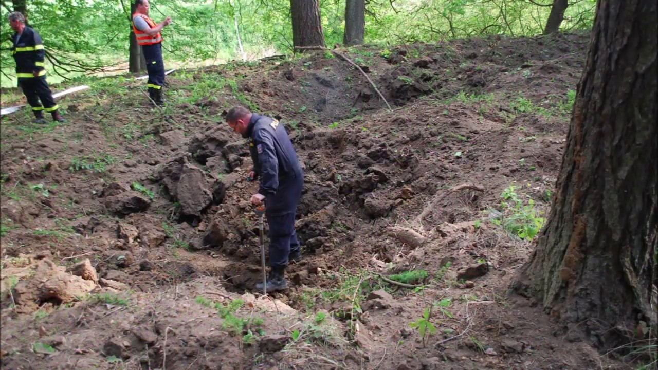 ODPAL 700 KILOGRAMŮ MUNICE ZE II. SVĚTOVÉ VÁLKY NA BRNĚNSKU