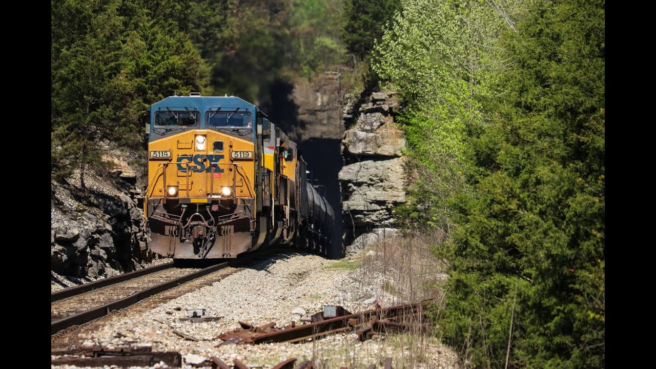 CSX Chattanooga Sub: Harsh Light + Harsh Grades on the Cumberland Plateau