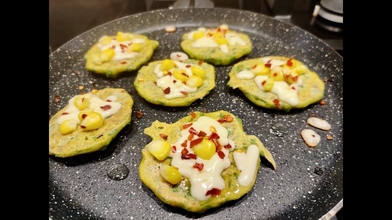 सिर्फ़ 7 मिनट में बेसन  से बनाए ज़बरदस्त प्रोटीन से भरपूर नाश्ता रेसिपी Breakfast TiffinBox Paneer