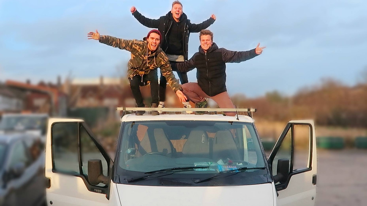 £2500 SOLAR CAMPER VAN CONVERSION IN 5 DAYS? [PT1]