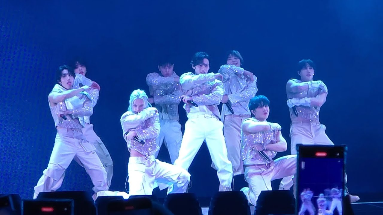 240824 Stray Kids dominATE Seoul - 소리꾼 (Thunderous)