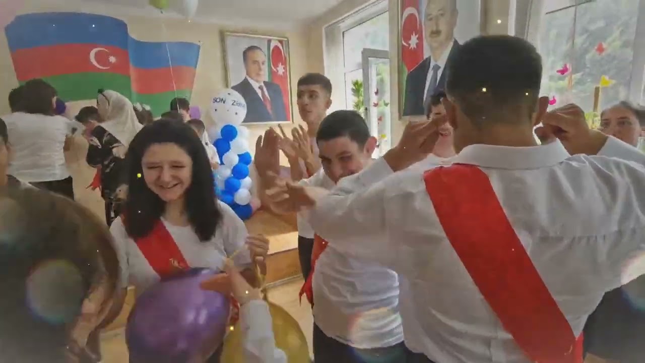 3 N-li Xüsusi təhsil məktəbinin məzunlarının son zəng tədbiri