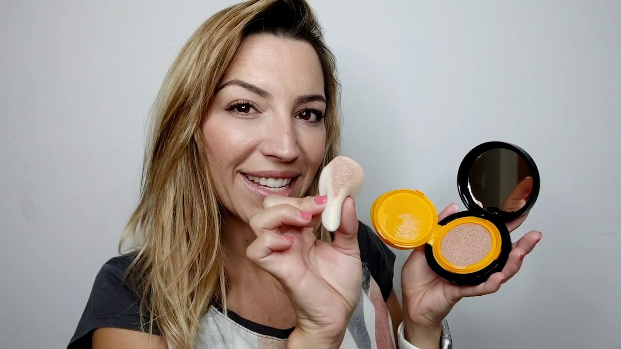 Fotomaquillaje con Esther Rivero. Heliocare 360° Color Cushion