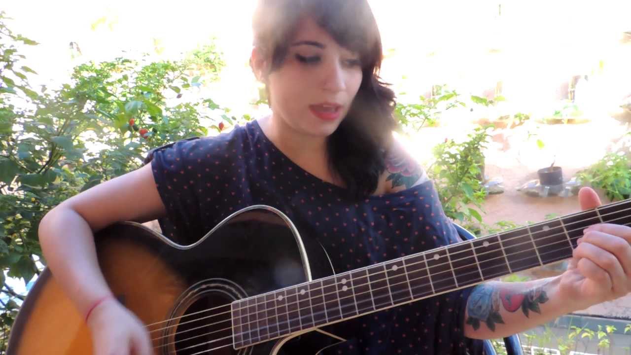 Samara Bueno - Help Yourself (Amy Winehouse)