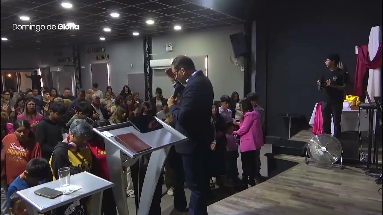 Domingo De Gloria // 11:00 hrs