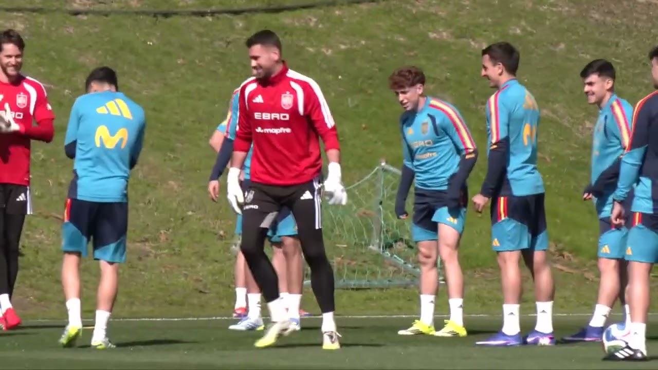   L'entra&icirc;nement de l'&eacute;quipe nationale d'Espagne 
