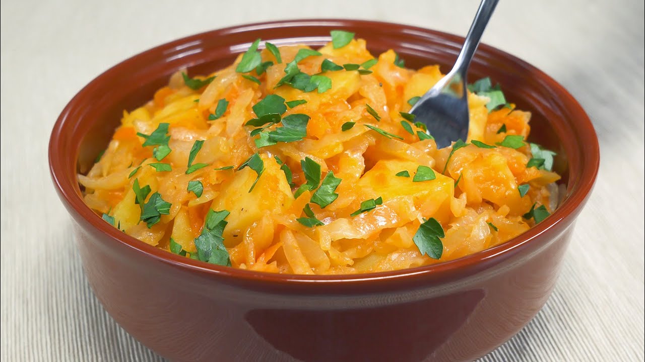 ТУШЕНАЯ КАПУСТА С КАРТОШКОЙ, как в детстве. Идеальный ужин или вкусный гарнир. Рецепт Всегда Вкусно!