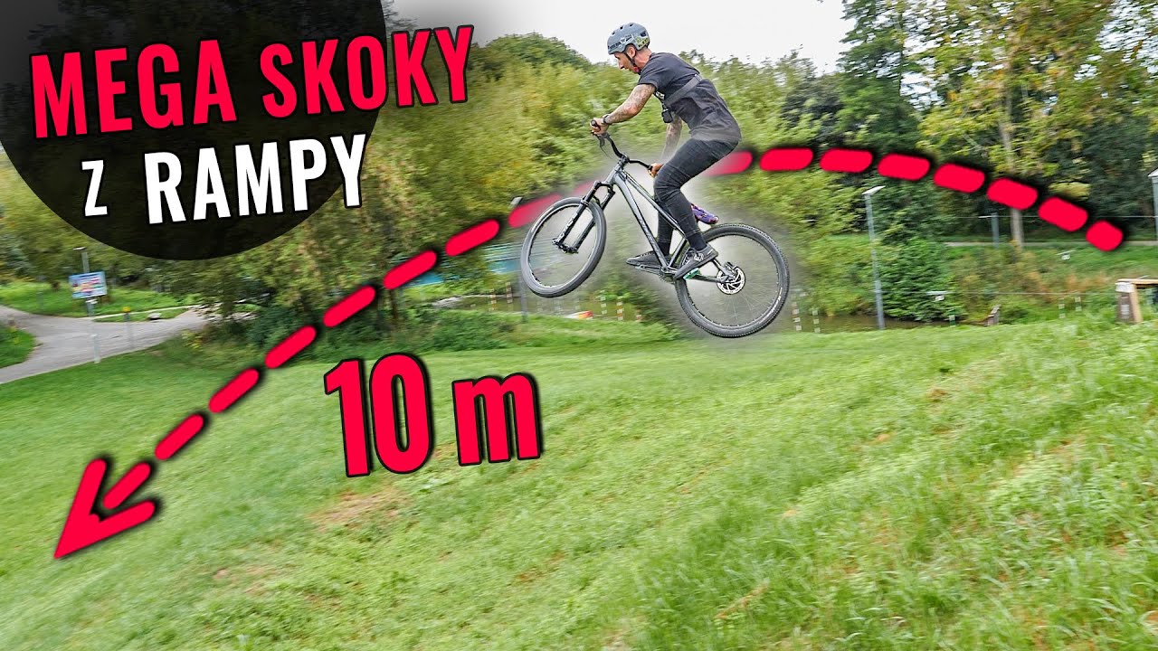 ŠÍLENÝ POLET Z MINIRAMPY NA DIRT JUMP KOLE!