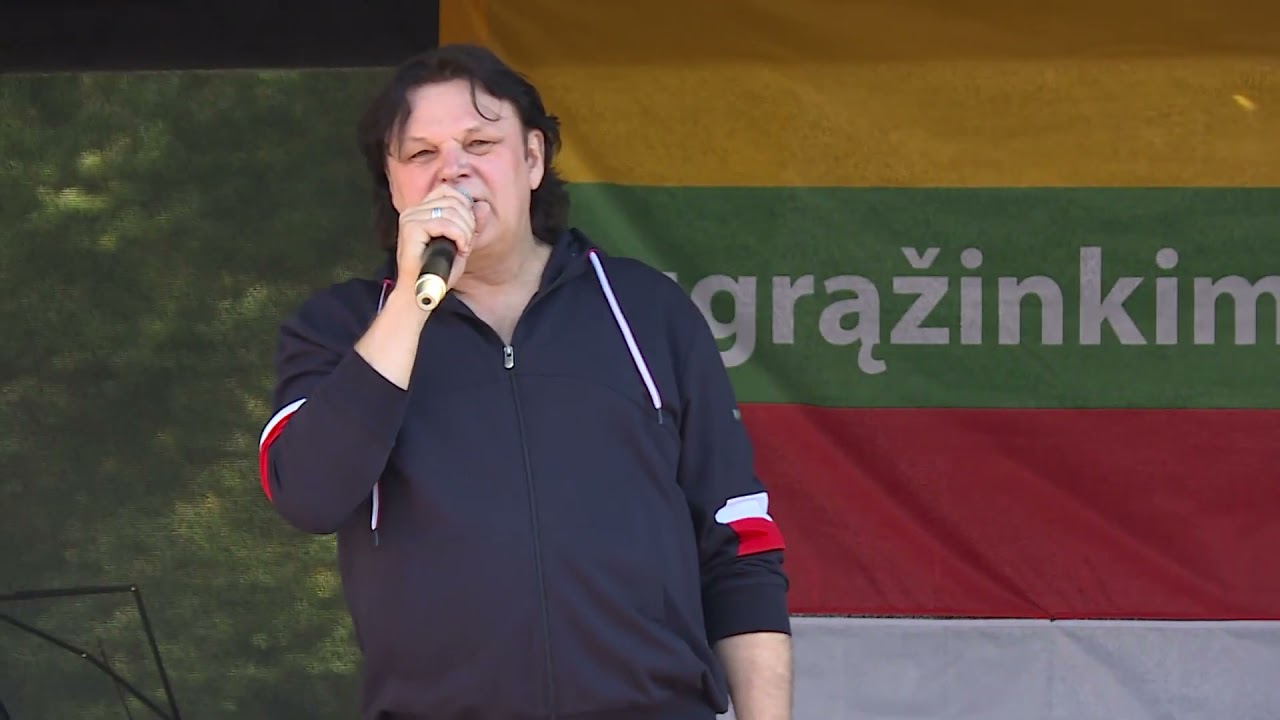 Romas Dambrauskas Lietuvos Šeimų sąjūdžio mitinge Vilniuje Katedros aikštėje [2021-09-10]