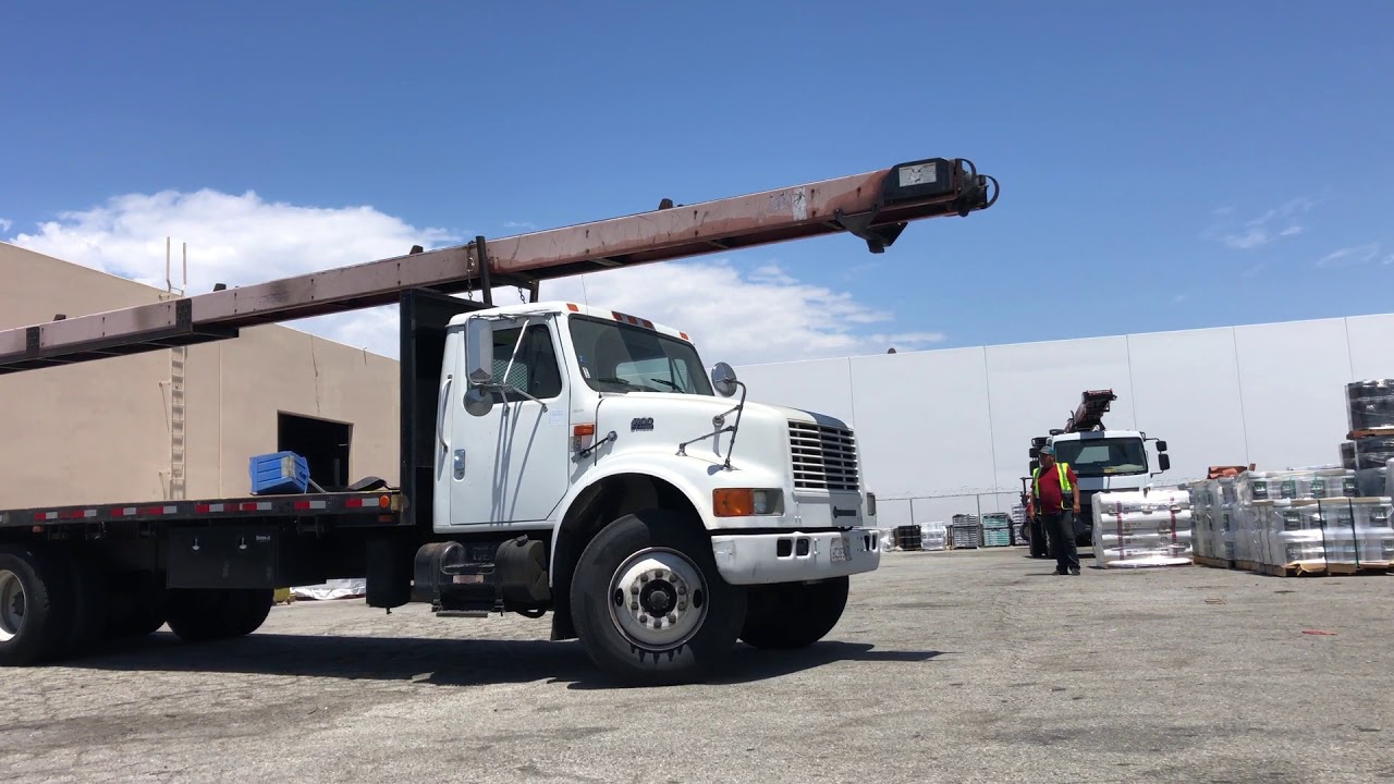 2000 INTERNATIONAL F4900 For Sale