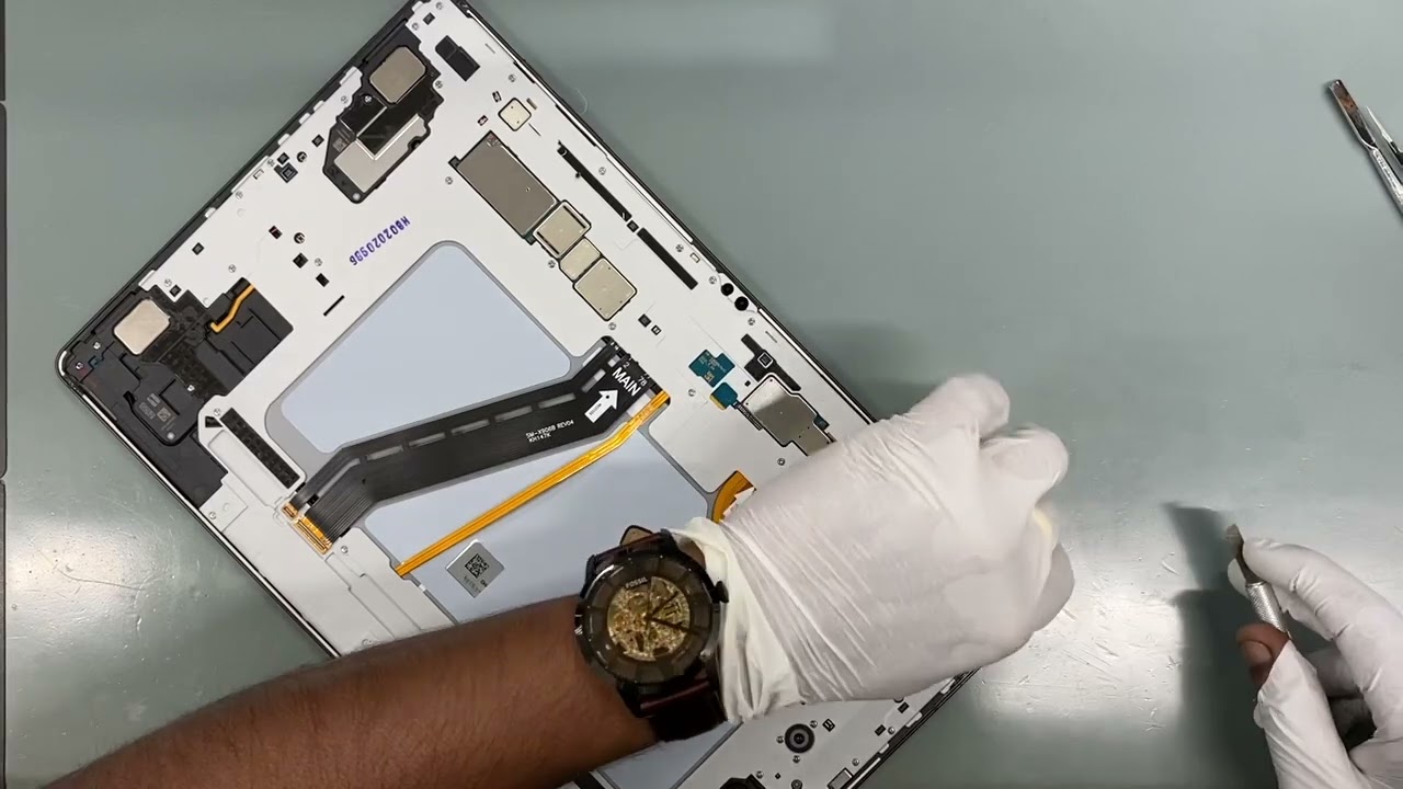 Samsung Galaxy Tab S8 Ultra (SM-X900, SM-X906) Screen Replacement