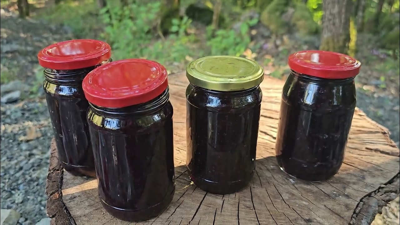 🍇🫐Homemade Blackberry Jam Outdoor Cooking.