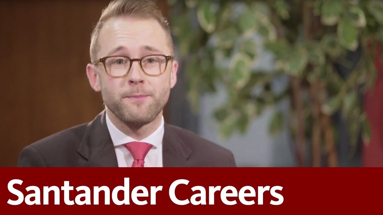 Santander Careers | Working at Santander | Thomas, supporting our customers face-to-face