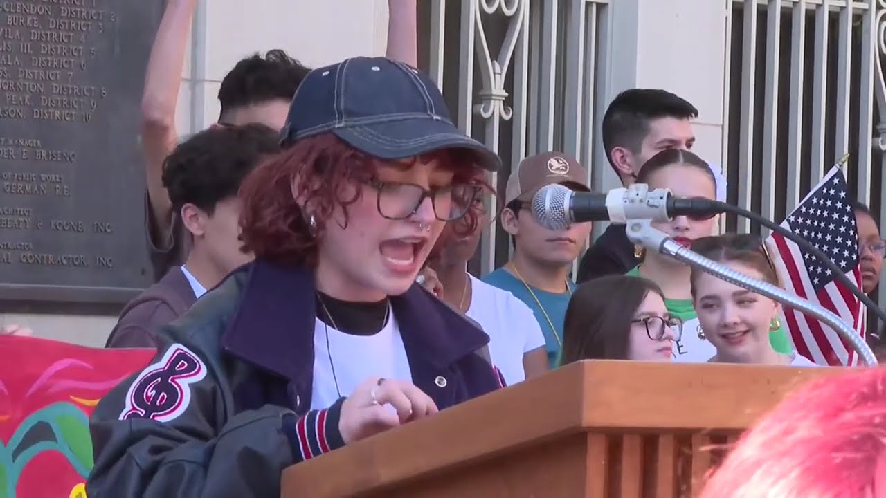 WATCH | San Antonio students from 50+ schools hold anti-ICE press conference