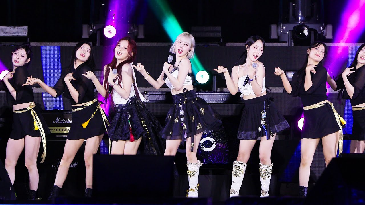250814 비비지 VIVIZ 'La La Love Me + MANIAC' 8K 직캠 @광복 80년 전야제 by DaftTaengk