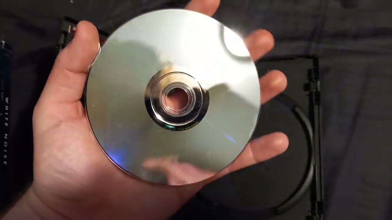 White Noise 1&2 DVD Review (Pre-Christmas Special)