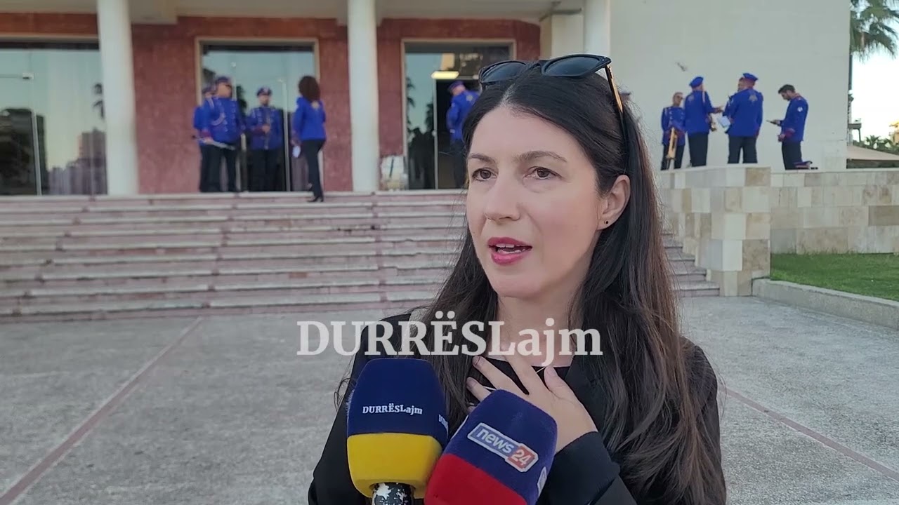 Prezantohen uniformat e reja të Orkestrës Frymore të Durrësit